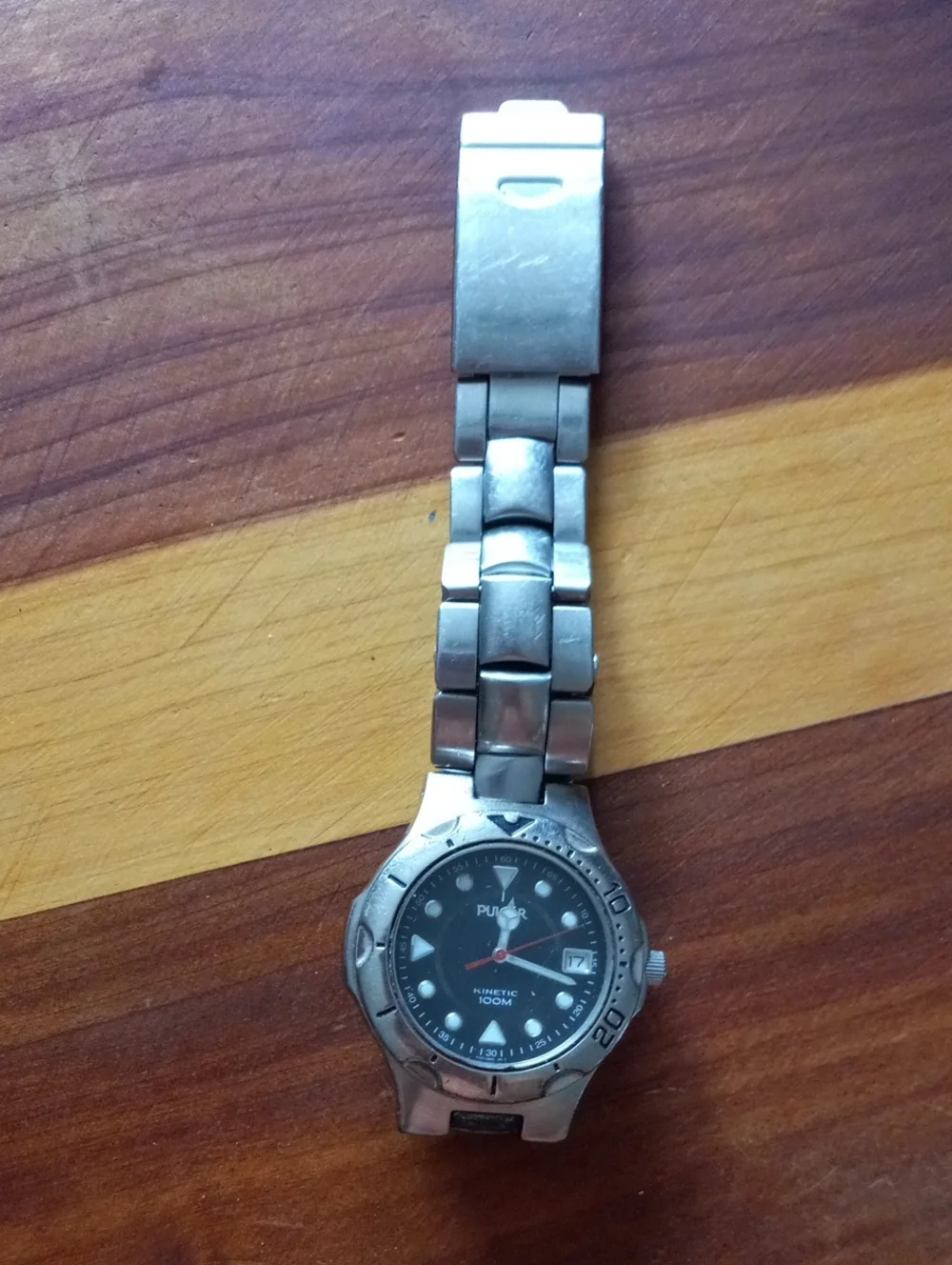 Pulsar Kinetic YT57-0B00 Stainless Steel Watch with Black Dial